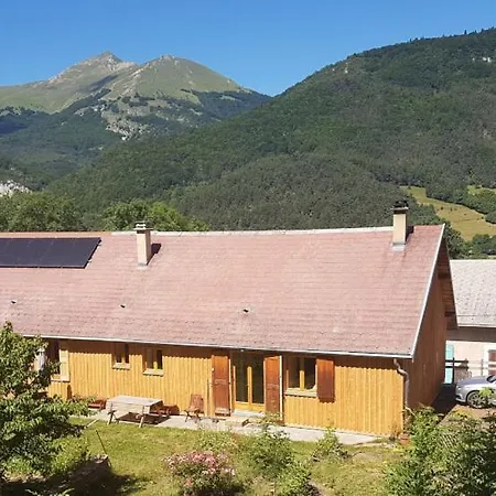 Bed & Breakfast Et Table D'hote Le Petit Radis Lus-la-Croix-Haute